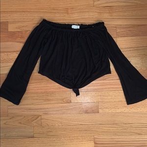 Black LA Hearts off the shoulder top size Small
